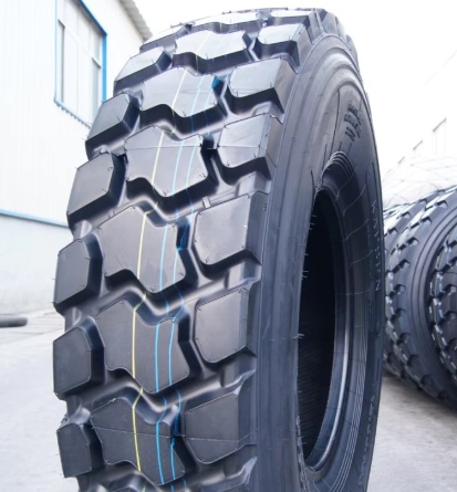 13R22.5 FIREMAX FM99 156/153L 20PR Автошина Ведущая Стройка фото 1